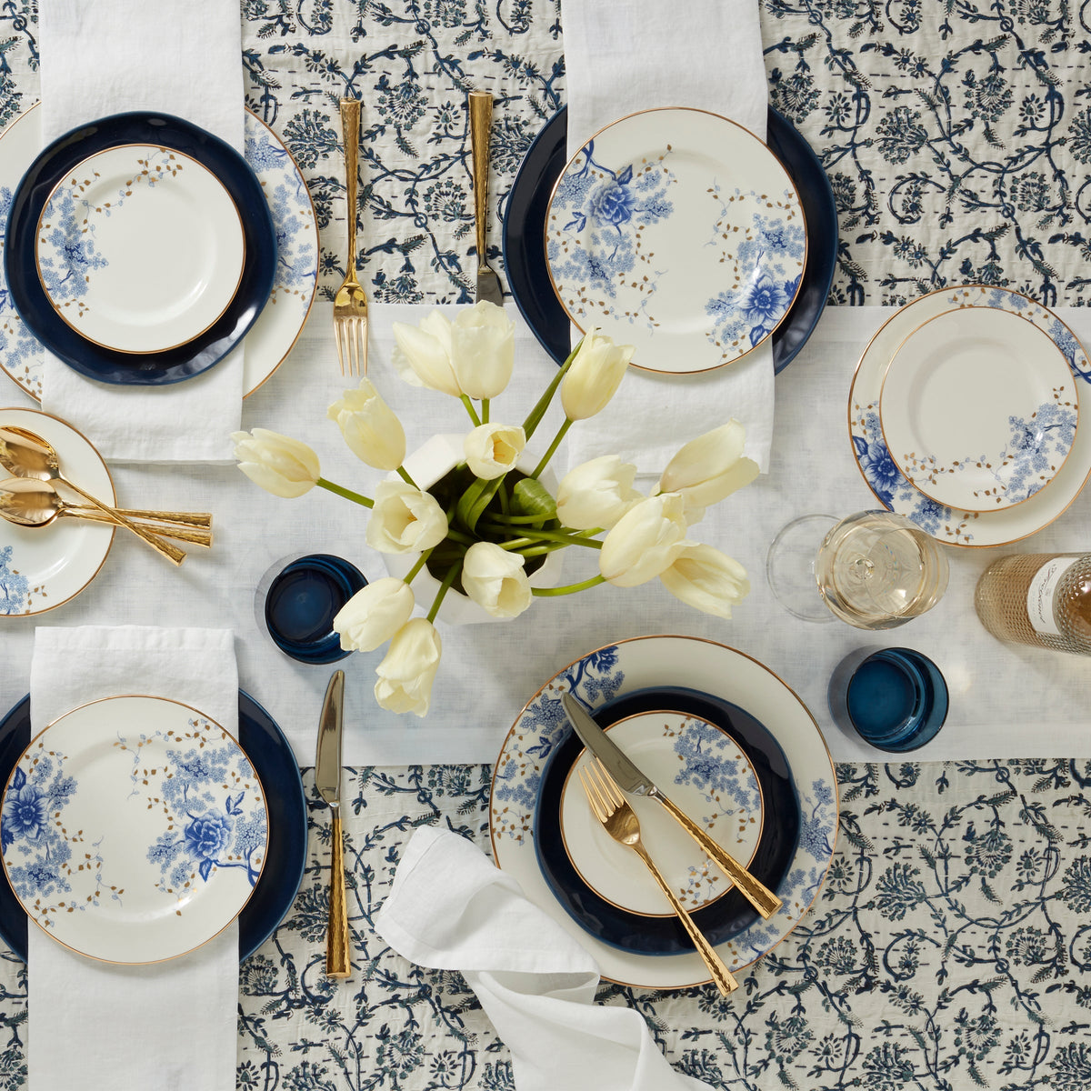 Bay Colors Blue Accent Plates, Set of 4
