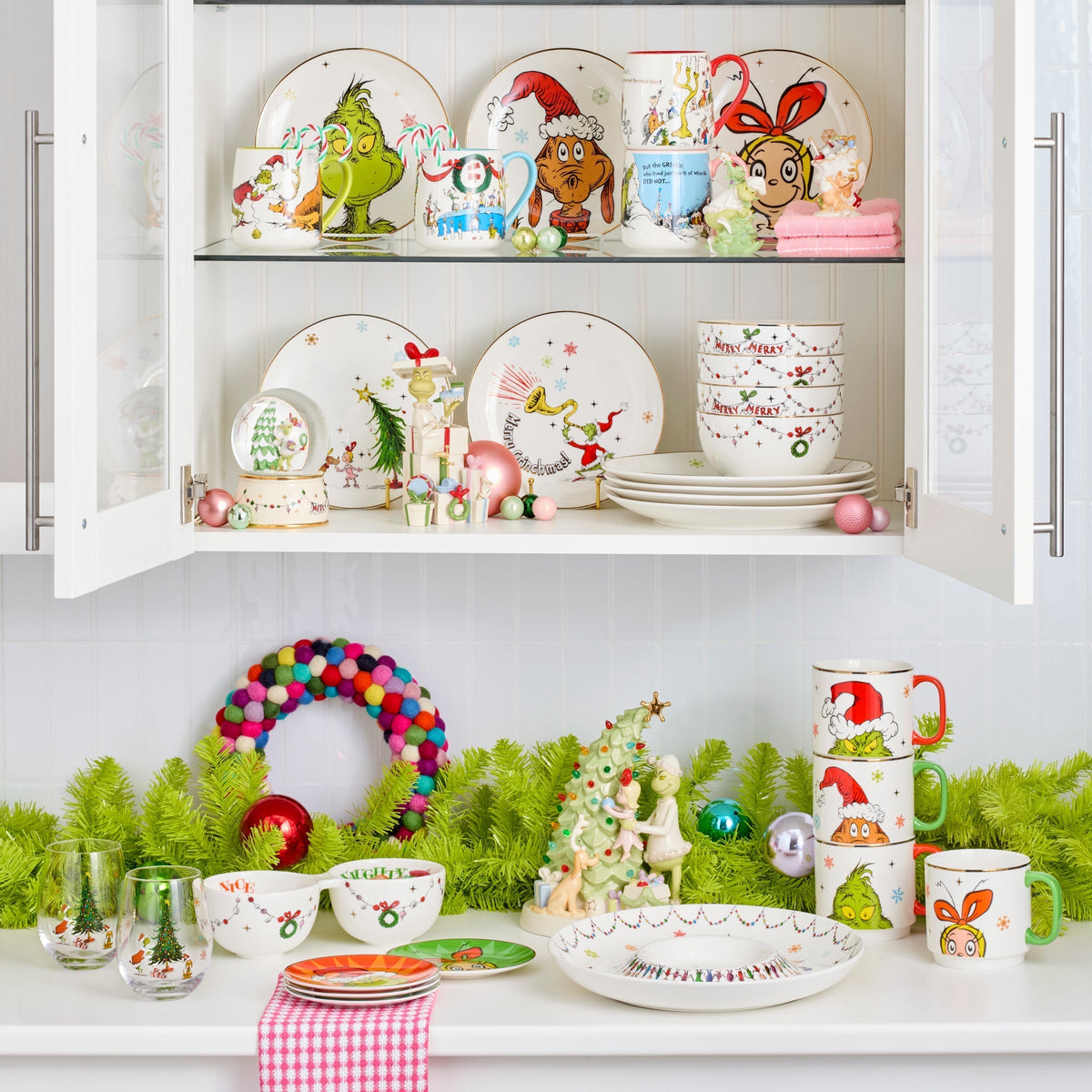 Merry Grinchmas 12-Piece Dinnerware Set