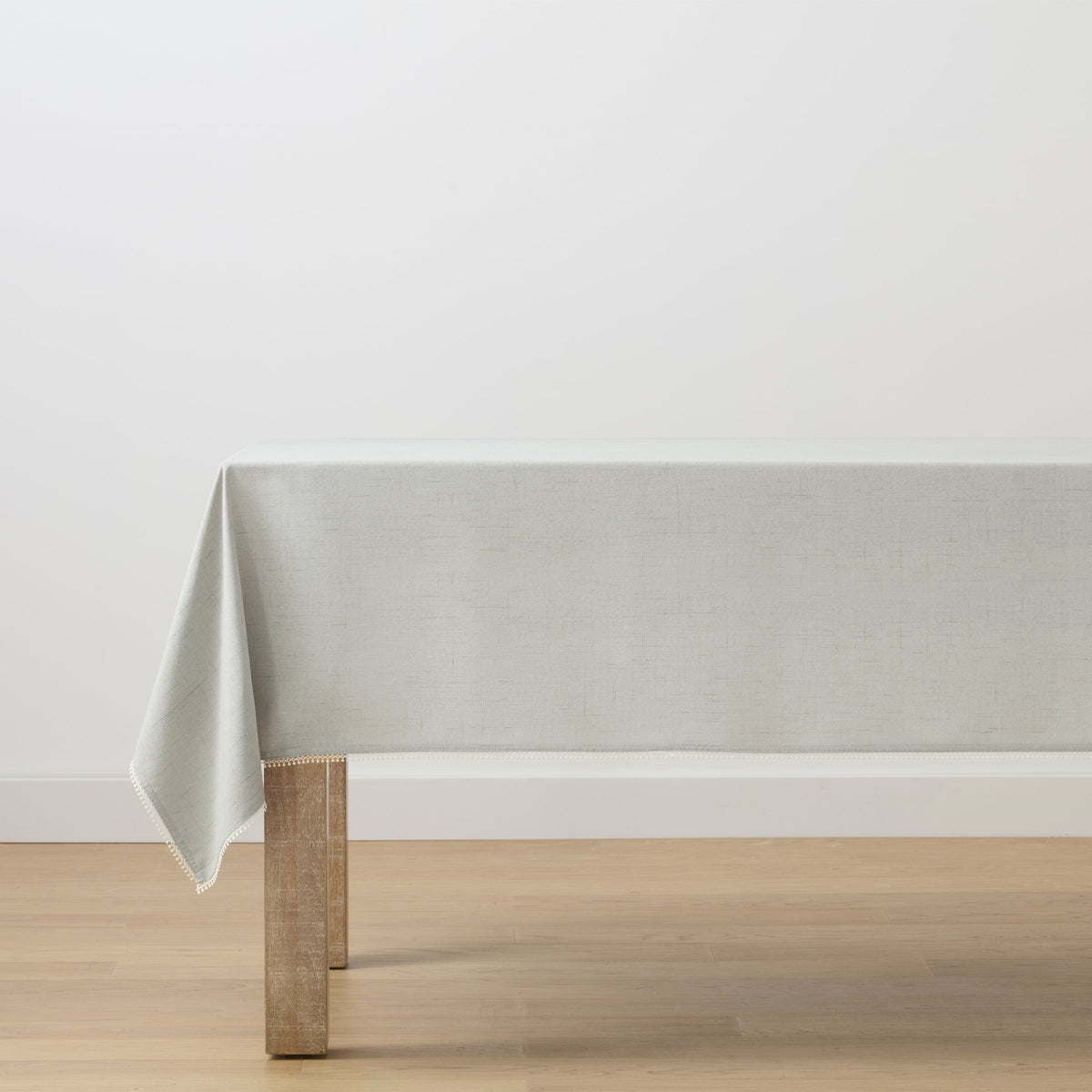 French Perle Dove Grey 60x84 Tablecloth