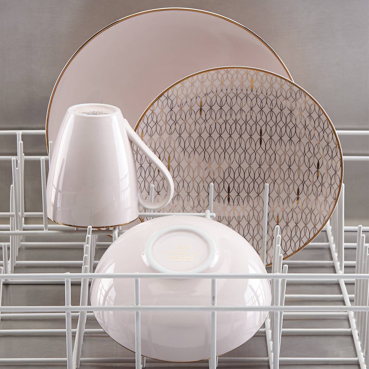 Trianna Blush 4-Piece Place Setting