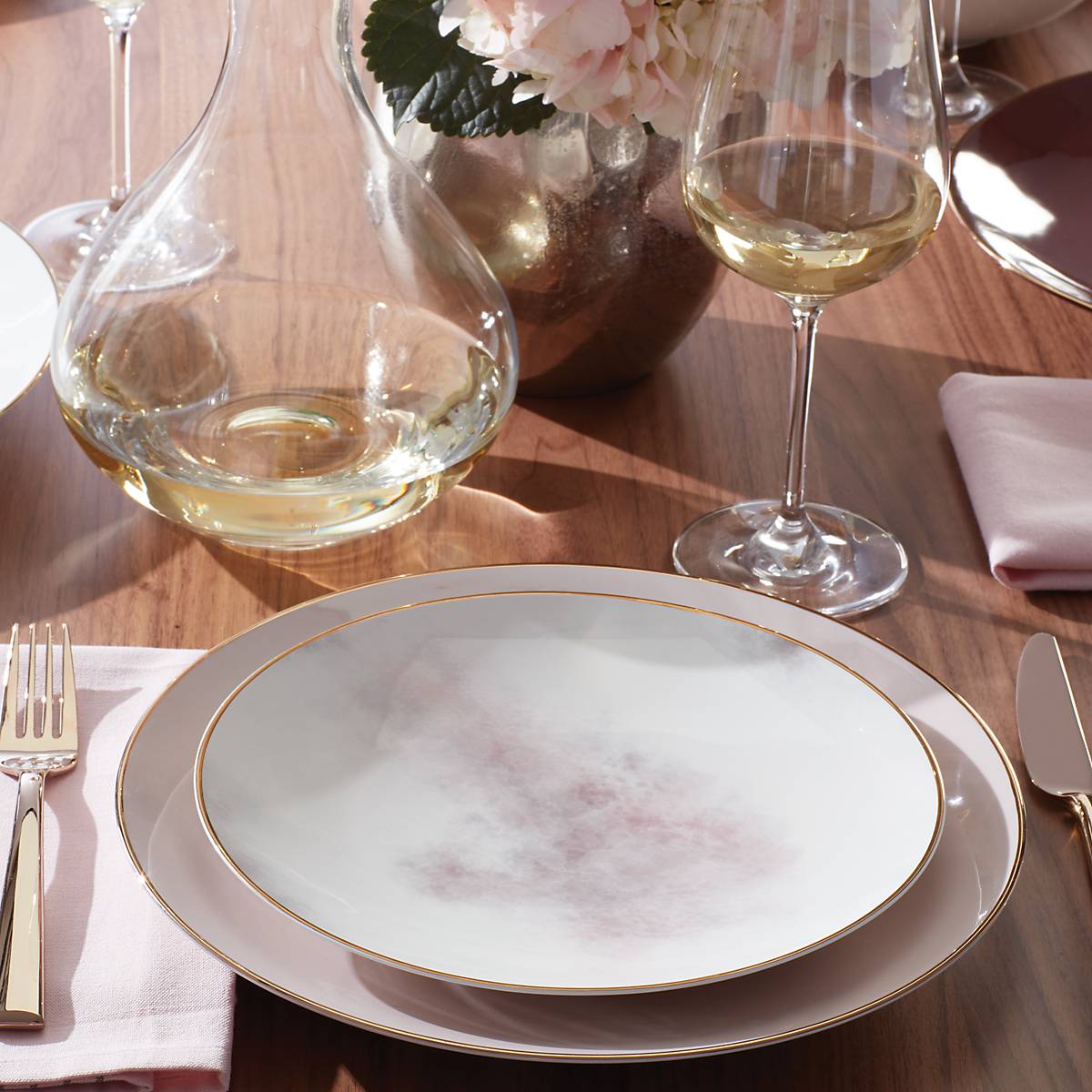 Trianna Salaria 4-Piece Place Setting