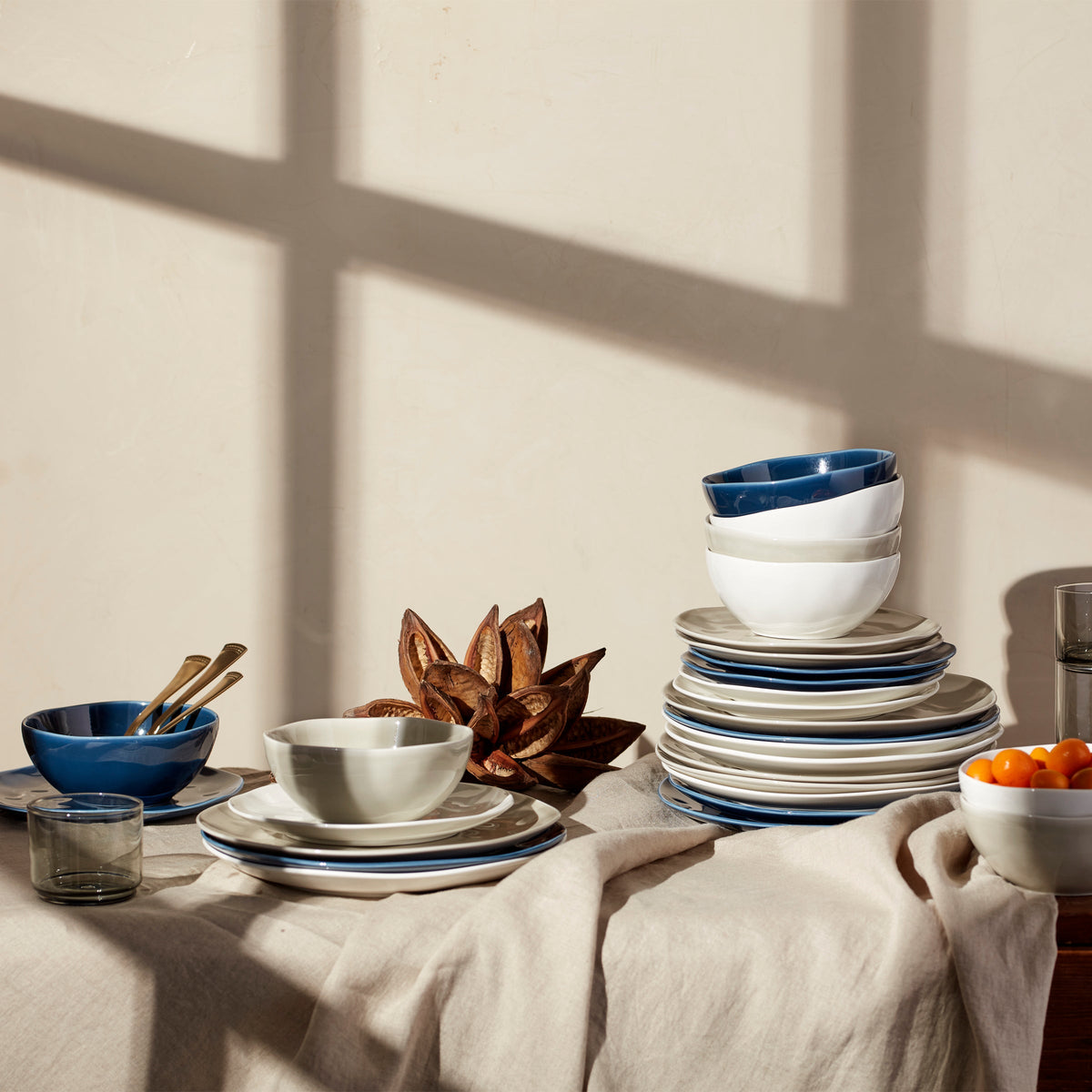 Bay Colors Blue 12-Piece Dinnerware Set