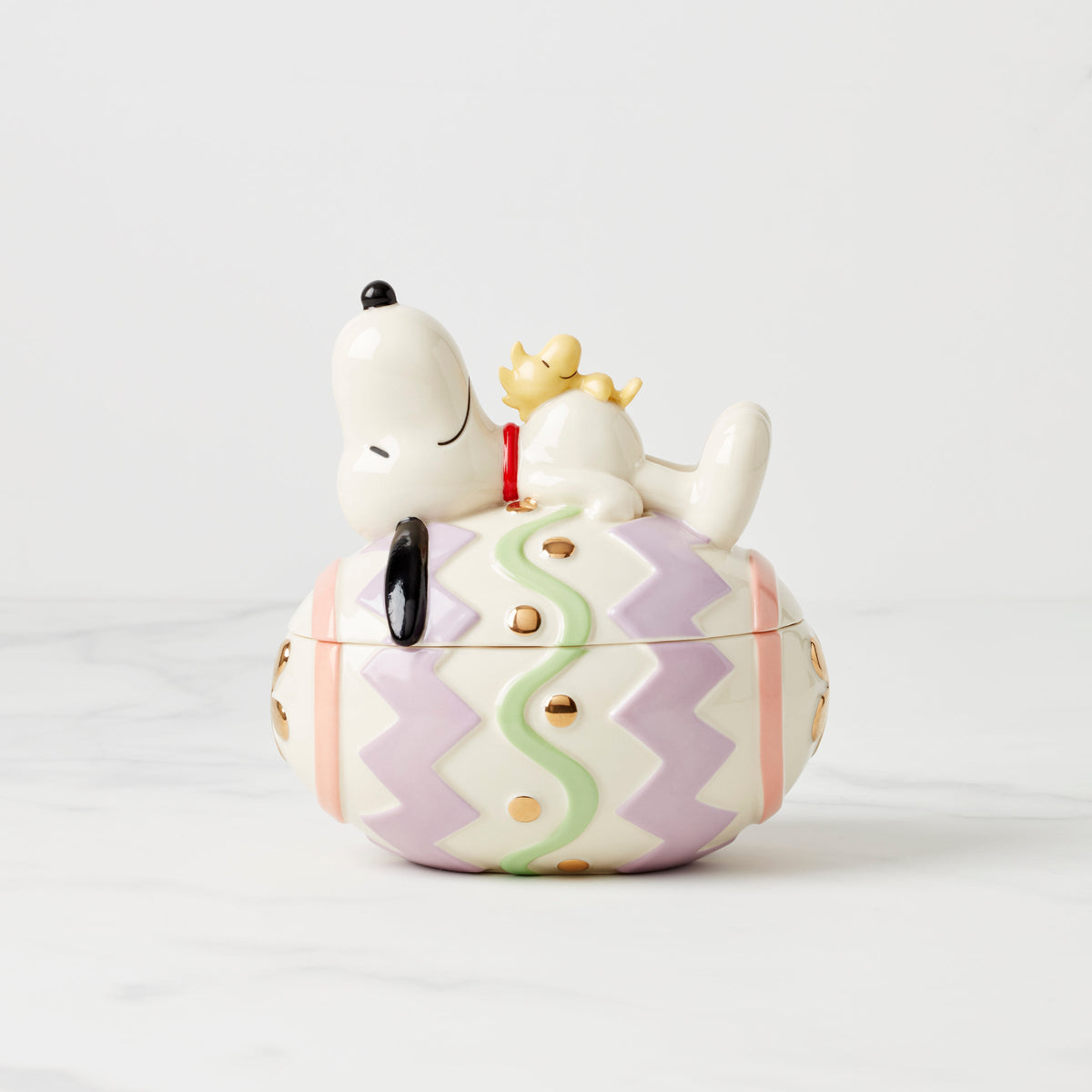 Snoopy Easter Covered Candy Dish