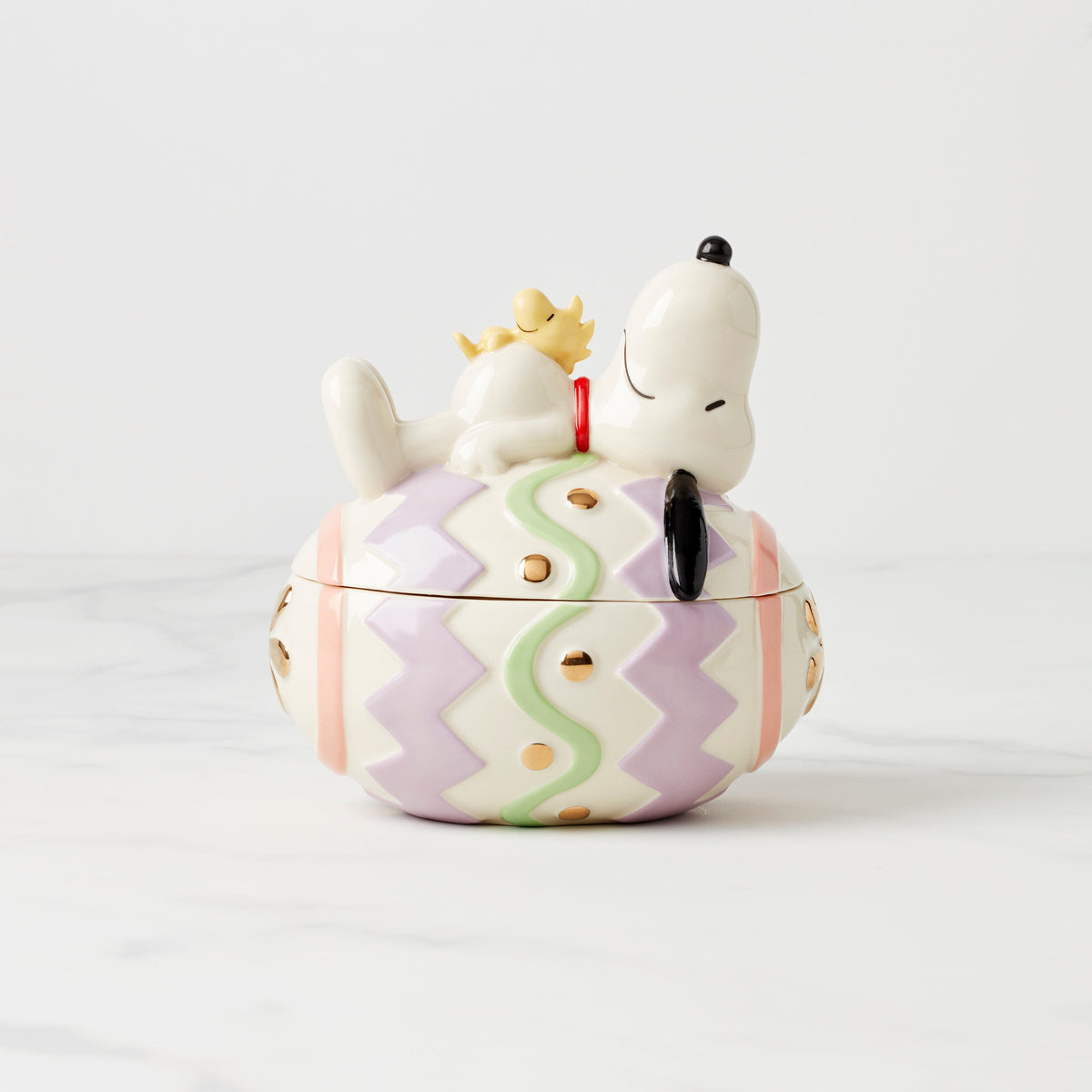 Snoopy Easter Covered Candy Dish