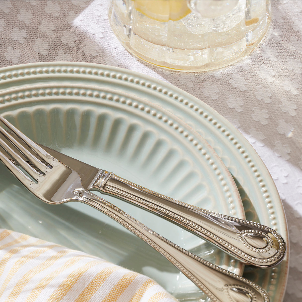French Perle Groove Ice Blue 4-Piece Place Setting
