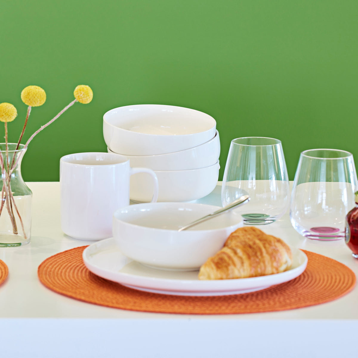 24 Seven White 12-Piece Dinnerware Set