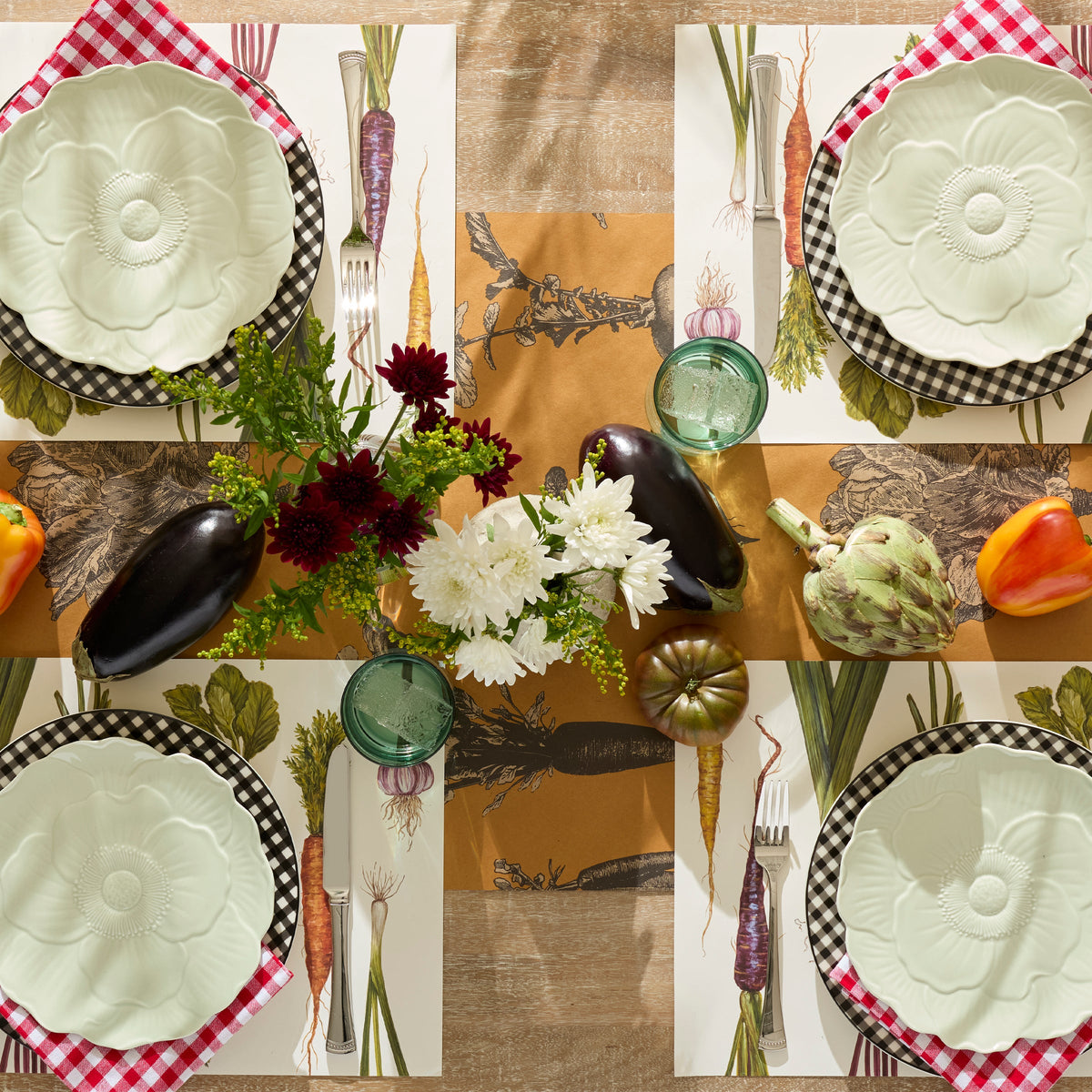 Gingham Black Dinner Plates, Set of 4