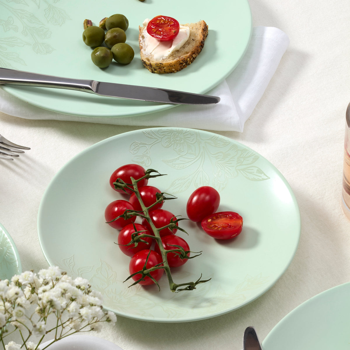 Roseto Soft Sage 12-Piece Dinnerware Set