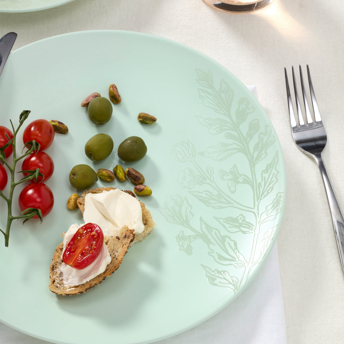Roseto Soft Sage 12-Piece Dinnerware Set