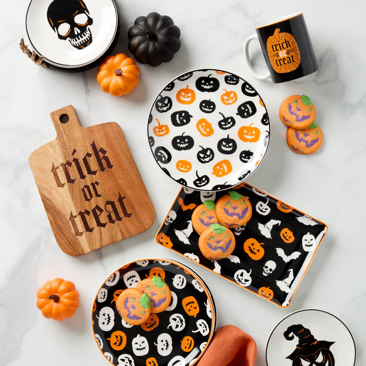 Vintro Halloween Trick or Treat Cheese Board