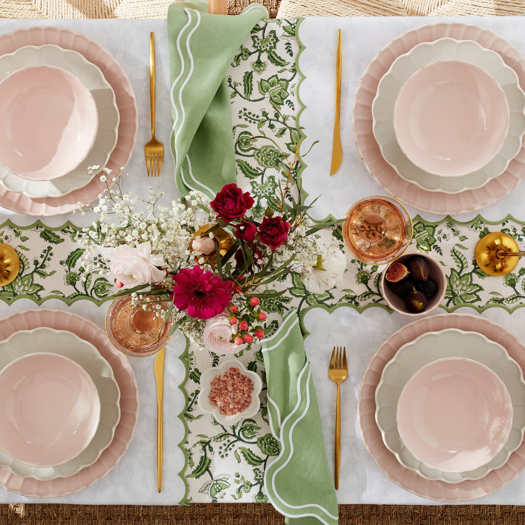 French Perle Scallop White Accent Plates, Set of 4