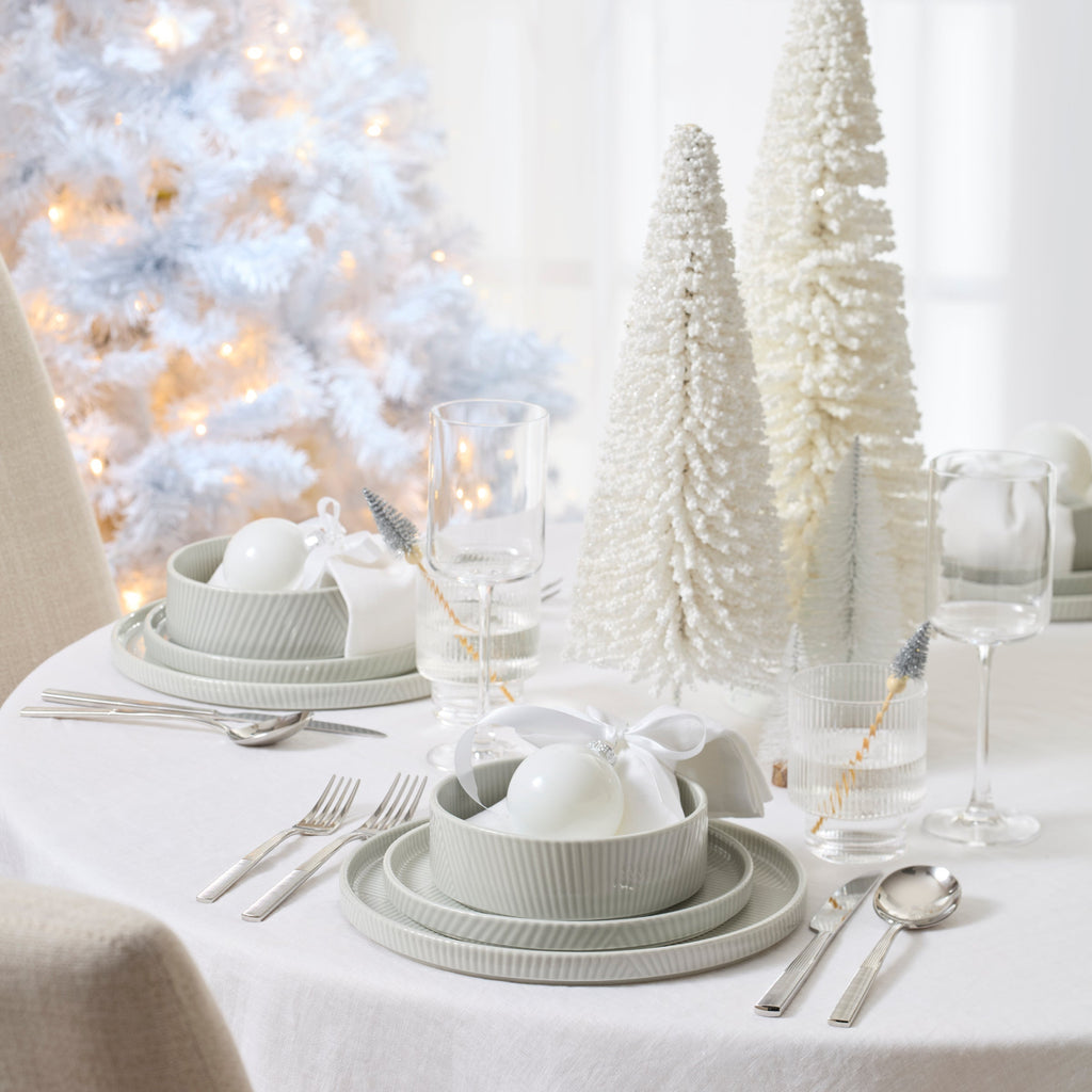 Modulus Vapor 16-Piece Dinnerware Set