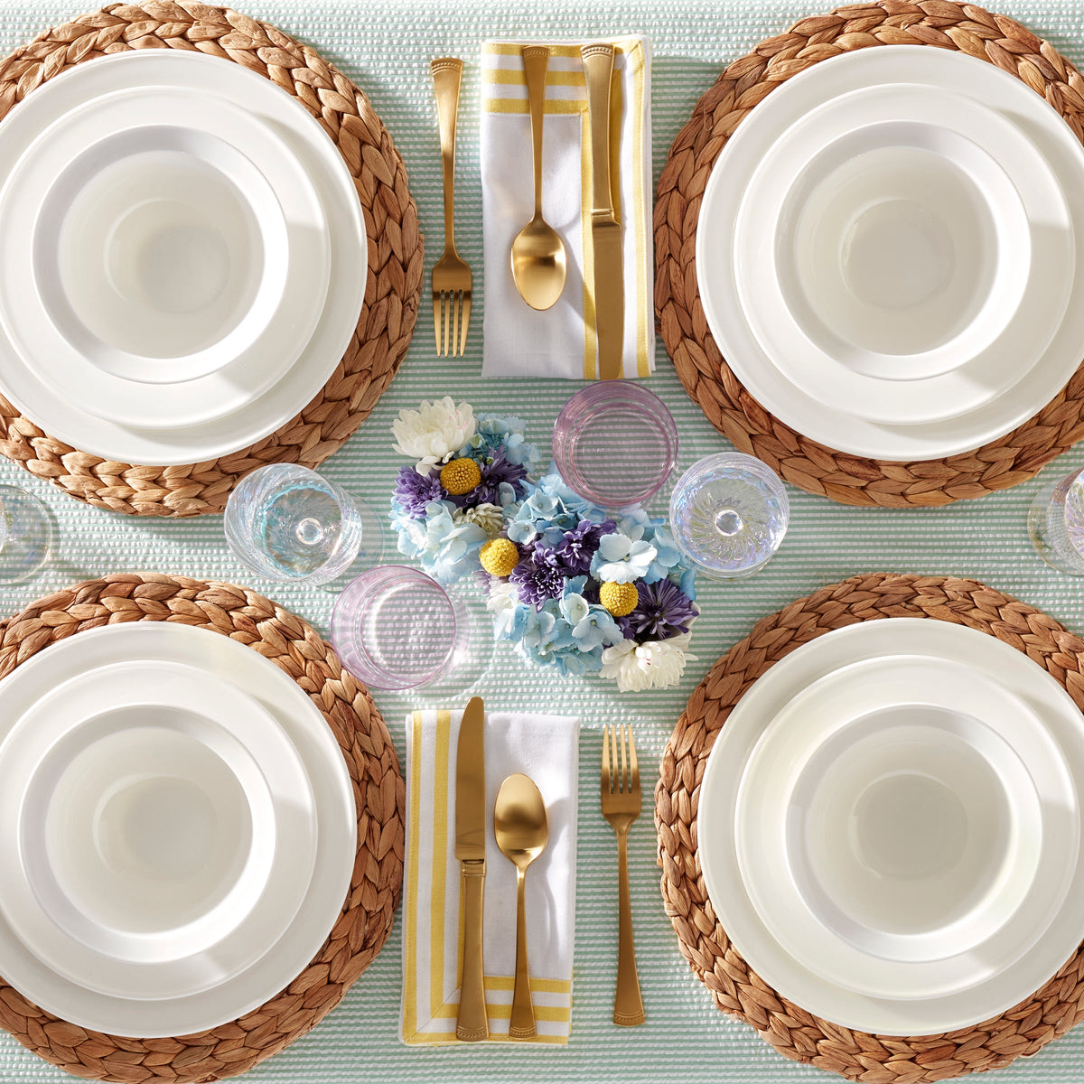 Studio 1414 Rimmed 16-Piece Dinnerware Set