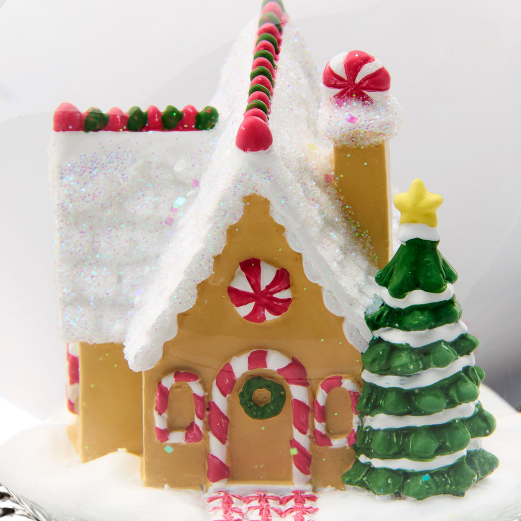 Winter Traditions Gingerbread House SP Musical Snow Globe