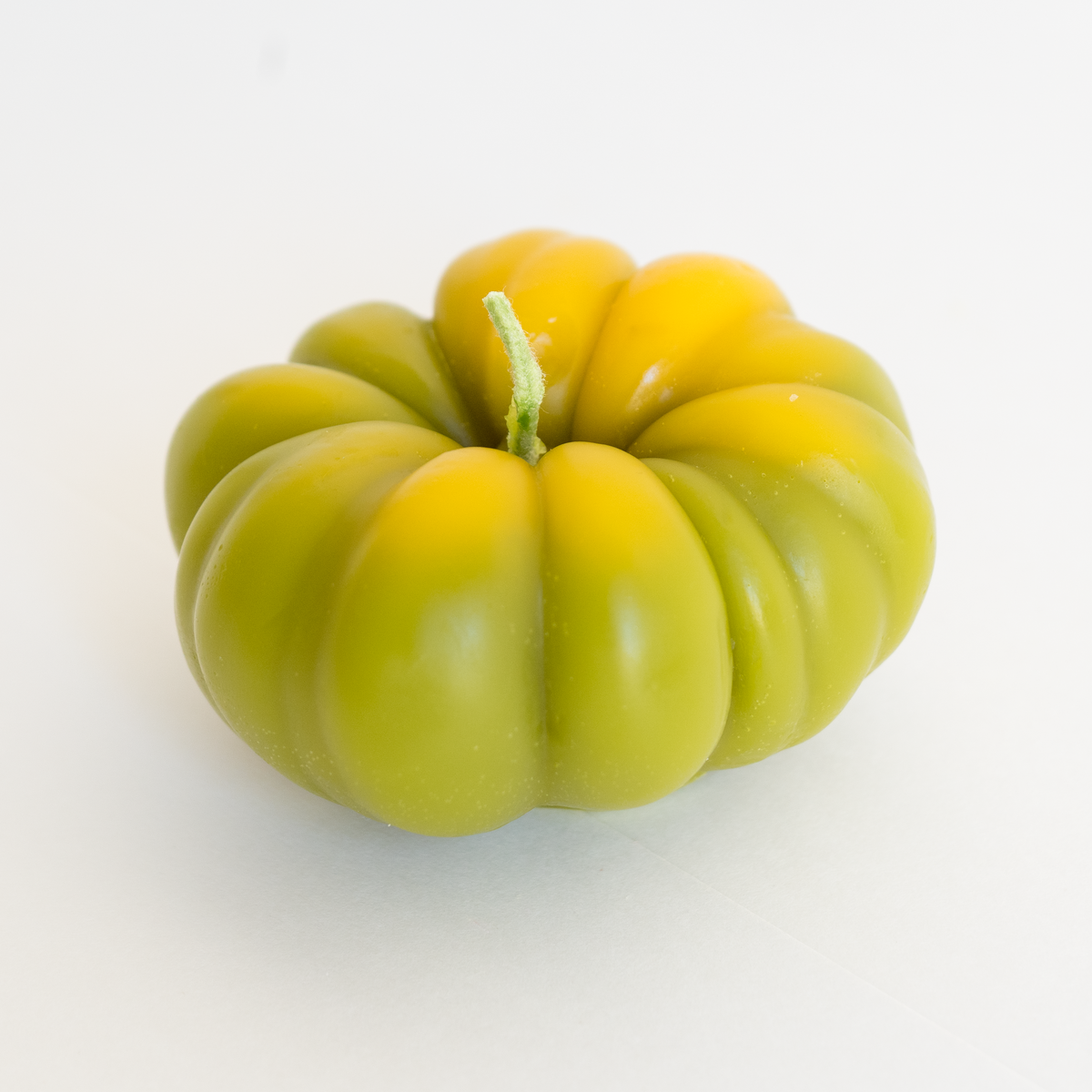 Sunkissed Green Heirloom Tomato Beeswax Candle