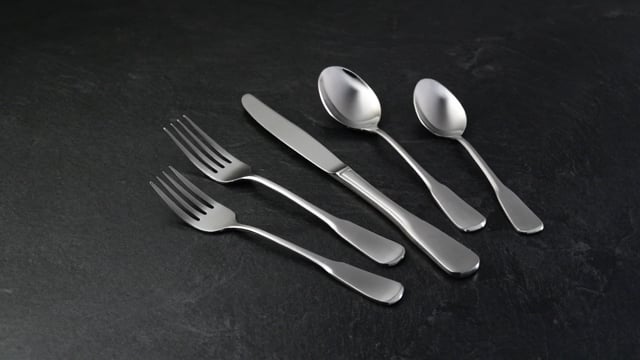 Colonial Boston 45-Piece Flatware Set