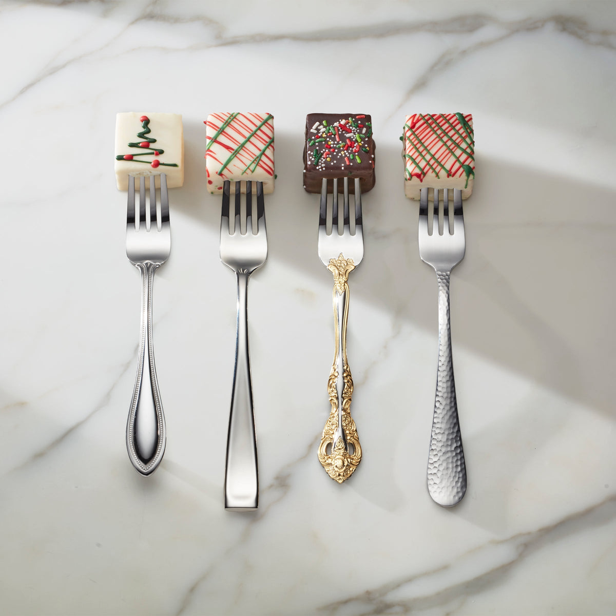 Tibet 45-Piece Flatware Set