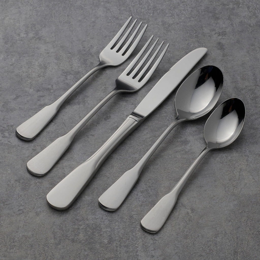 Colonial Boston 45-Piece Flatware Set