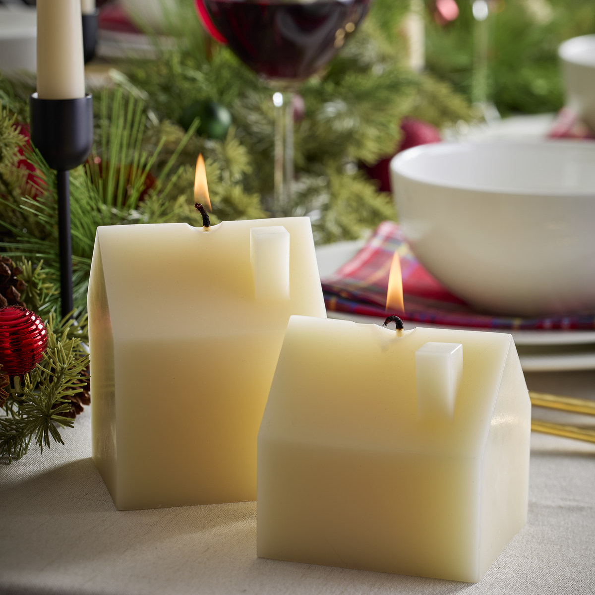 Iconic Cream Small House Candle